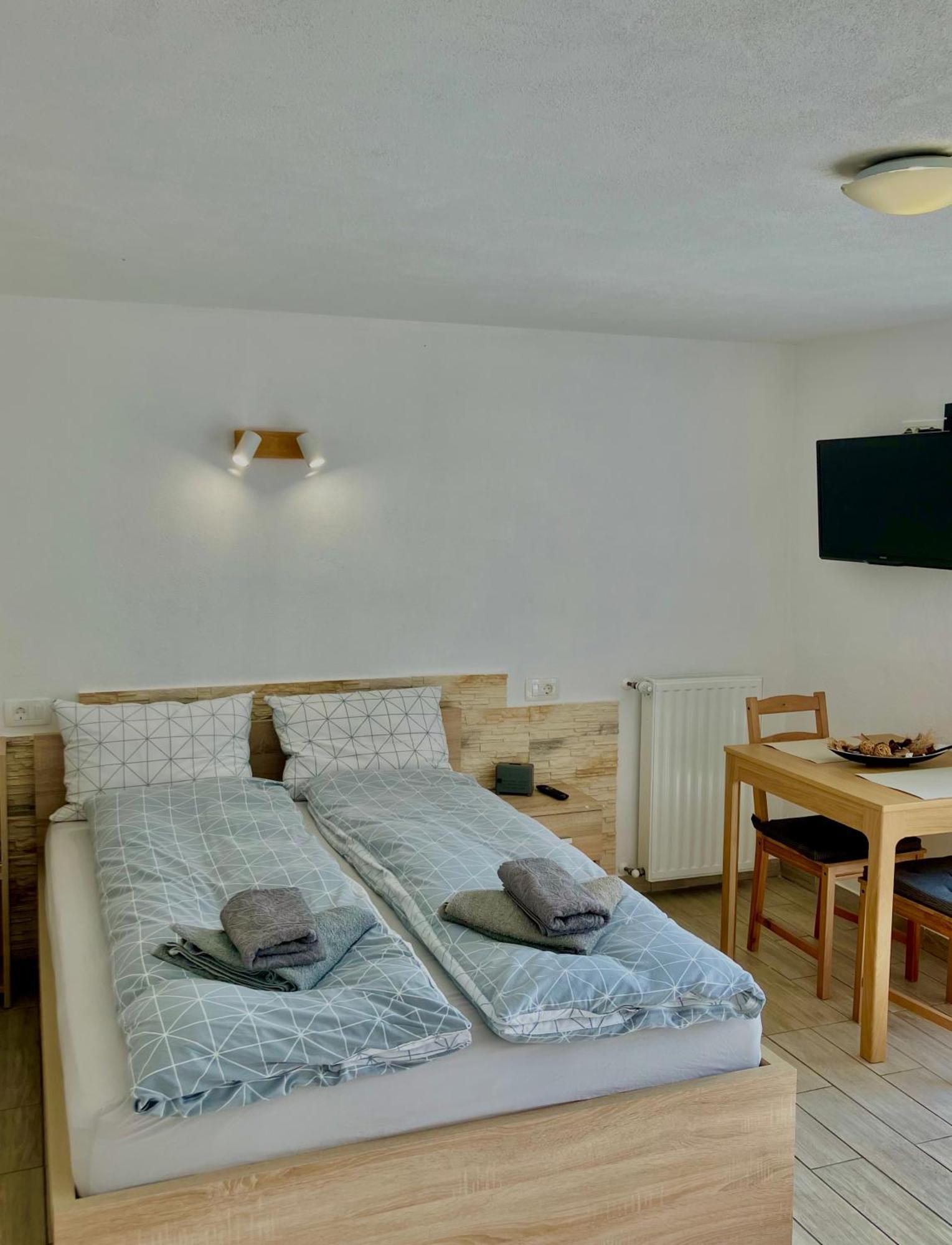 Apartment Ozebek Cerkno Exterior photo